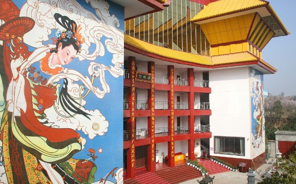 西安市鳳棲山北區(qū)電話？怎么坐車