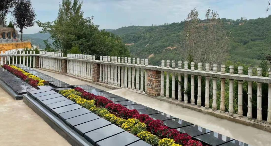 西安壽陽山墓園加強生態(tài)建設(shè)和綠色建設(shè)