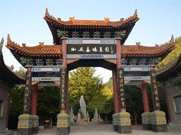 陜西西安高橋墓園坐多少路車(chē)