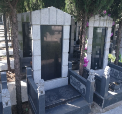 西安高橋墓園-凌云區(qū)-福星號碑起